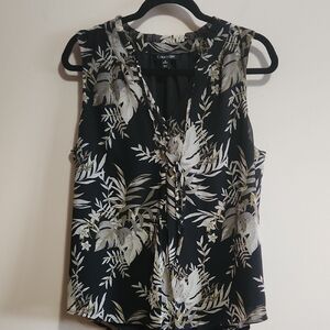 41 Hawthorn Black and Cream Floral Blouse